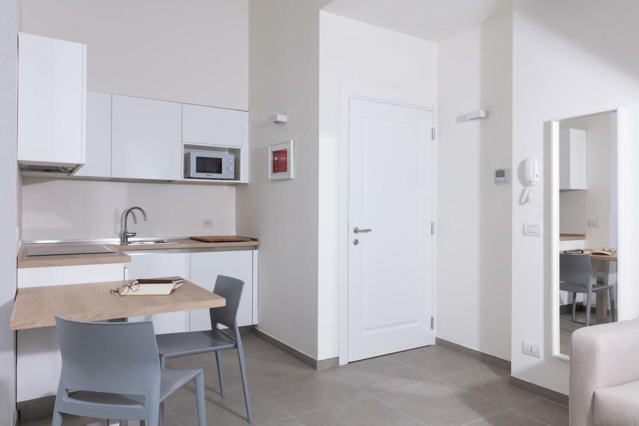 Penthouse Apartment,837855470:JPEG